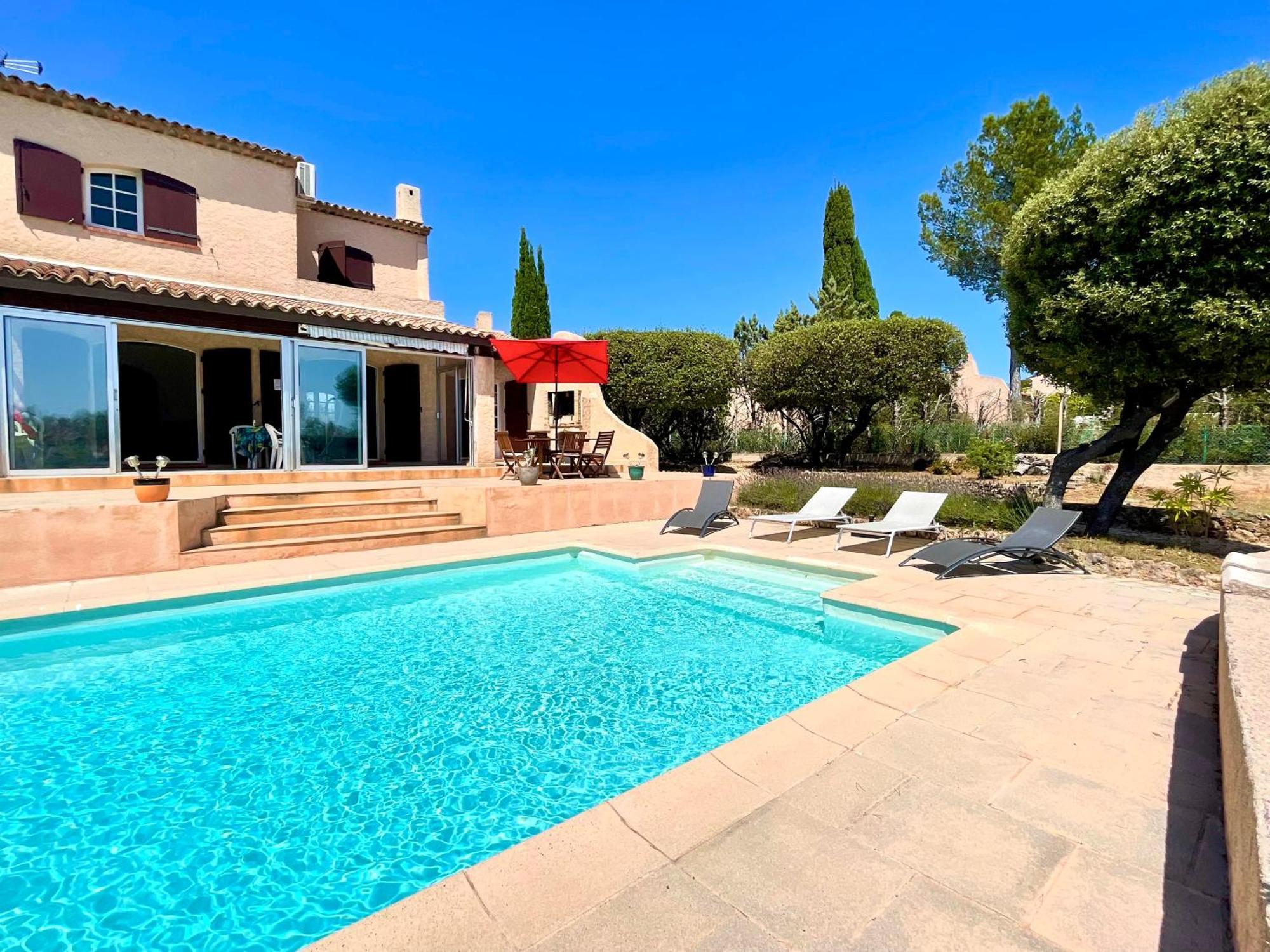 Charming French Riviera Villa // Pool, Seaview, Ac, 9Pax // Saint-Raphael  Exterior photo
